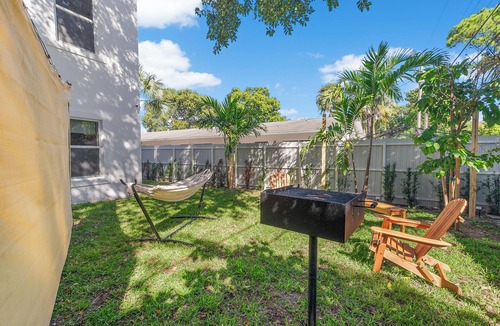 Riverside Park House | Bright & Cozy 3BR w/Fast WiFi, Minutes to Beach!
