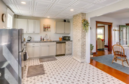 Van Wert House | Bright Van Wert Home: 1/2 Mi to Golf Course!