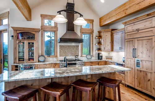 The Highlands House | Brighton House | Highlands Luxury Mountain Escape