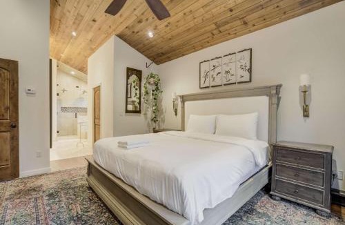 Broadmoor House | Broadmoor Bliss Waterfalls & Wildlife Spa Gym