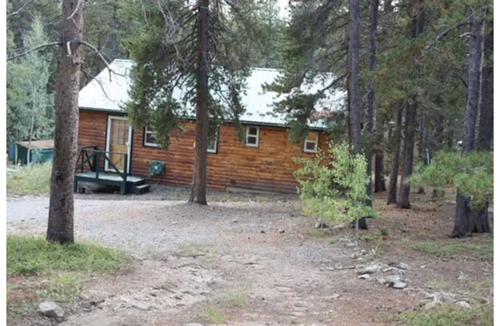 Black Hawk Cabin | Bryant's Hideaway Cabin- Romantic Retreat w/ Hot Tub