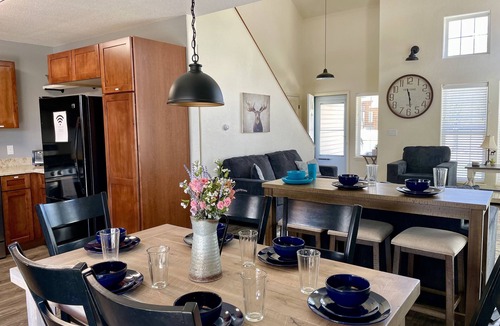 Buena Vista House | Buena Vista Home Base—Easy access to downtown, trails, river and 14ers : STR-240
