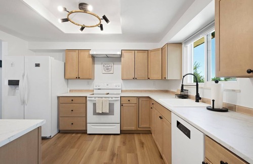 Security-Widefield House | Caballero House- Newly Remodeled 8BR, 5BA, Sleeps 14, Fully Stocked Kitchen