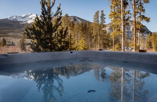 Frisco Cabin | Cabin in the Woods | 2+Loft/2BA | PVT Hot Tub