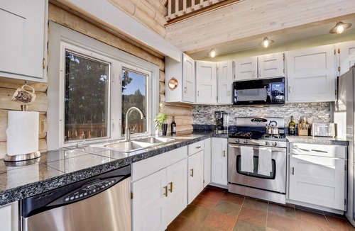 Conifer Mountain and Meadows House | Cabin the Clouds Incredible Views, Private Hot Tub. Pets Welcome