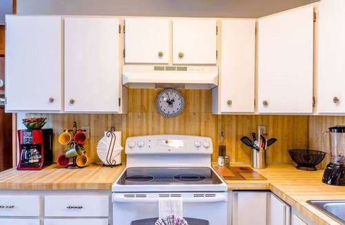 Estes Park Cabin | Cabin with Private Hot Tub and Mountain Views