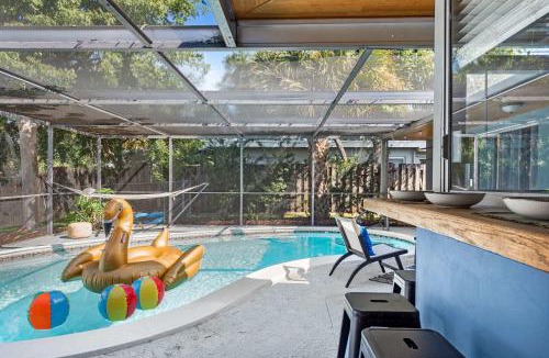Fort Lauderdale House | Canal views featuring indoor pool