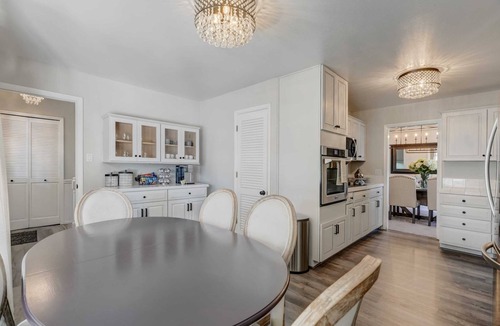Broadmoor House | Canopy Springs! Walk to the Broadmoor & Game Room!