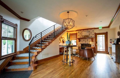 Five Points Hotel | Captivating Cowgirl - Curtis Park Club - RiNo