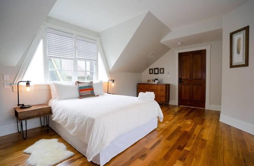 Five Points Hotel | Captivating Cowgirl - Curtis Park Club - RiNo