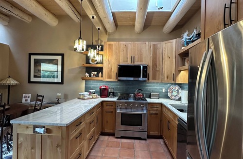 El Prado Condo | Casa Feliz is waiting for you!
