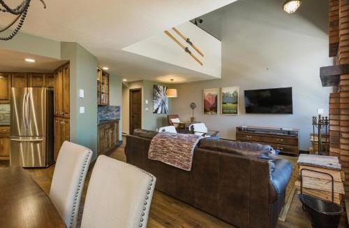 Purgatory House | Cascade Village 40