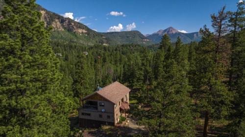 Columbine Lake House | Castle Rock Retreat