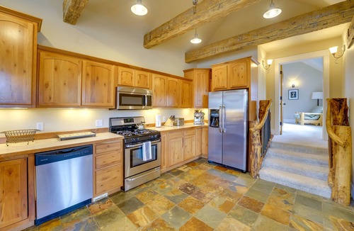 Mount Crested Butte House | 'CB Trailhouse' - Walk to Meridian Lake!