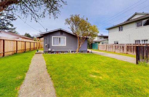 Cutten House | Cedar Street Cottage