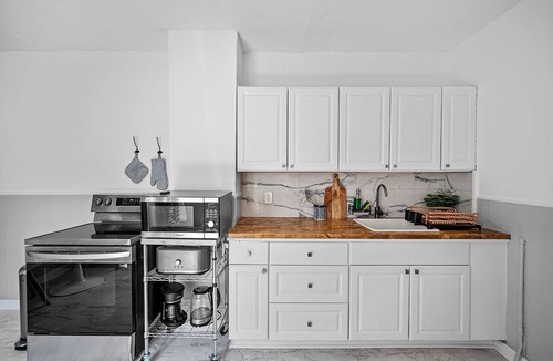 University Circle Apartment | Center of Little Italy #2