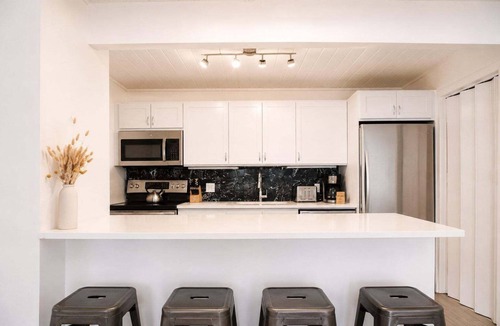 Downtown Condo | Central Aspen Condo - Prime Price and Location