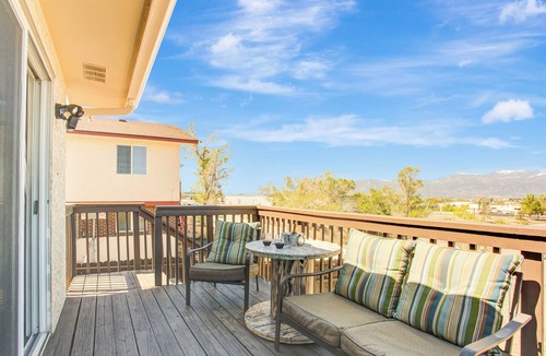 Cimarron Hills Apartment | Centrally Located with 180° Mountain Range Views