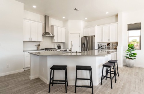 Santa Fe House | Centrally located, A/C, pet friendly, large yard, mountain views