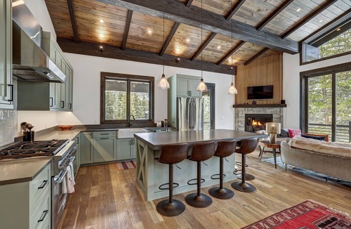Blue River Villa | Chalet Erica in Blue River 22034