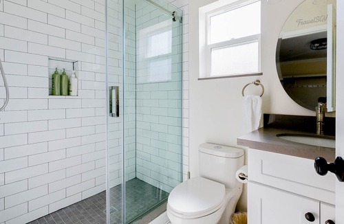 Alhambra Apartment | Charming 1BR Farmhouse + Near DTLA #TravelSGV