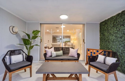 Coral Ridge Isles House | Charming Coral Ridge 2BR/2BA Near Beach + Pool