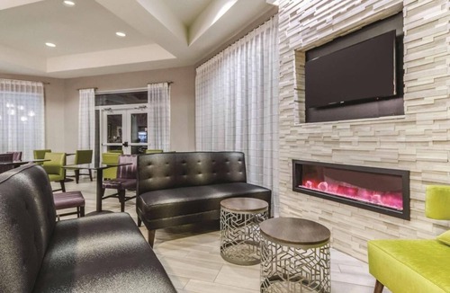 Grand Junction Hotel | Charming Double Room at La Quinta Inns, Outdoor Pool, Near Wineries - 2 Units