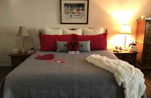 Lake Arrowhead Cottage | Charming guesthouse Get-a-Way
