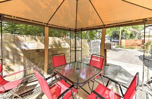 Laramie House | Charming Historic Condo - Walk to Downtown & UW