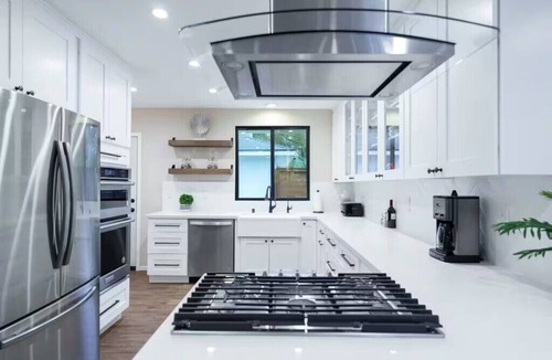 Crescenta Highlands House | Charming Home in Scenic La Crescenta Hills