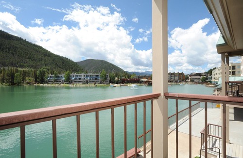 Keystone Condo | Charming Lakeside 1 Bedroom Condo