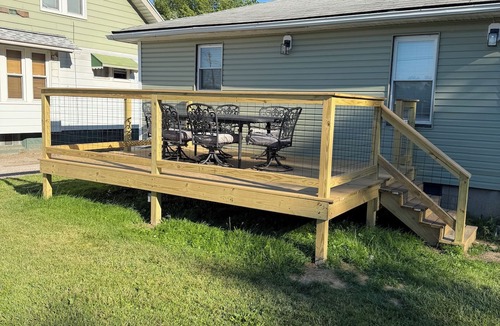 Ashtabula House | Charming recently renovated house with AC, WiFi, in The Ashtabula Harbor