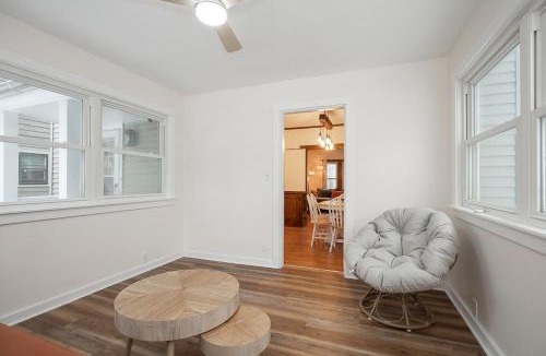 Lakewood House | Charming Renovated Home in Lakewood