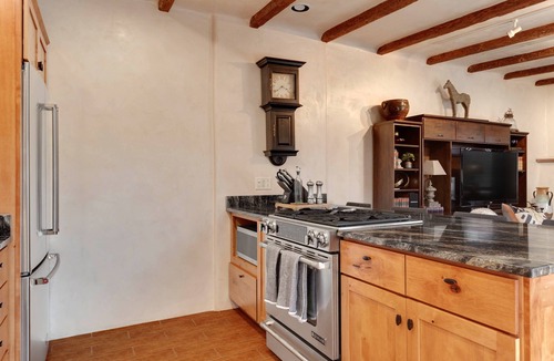 Downtown Santa Fe Condo | Charming Santa Fe Casita Private Patio Walk to Plaza