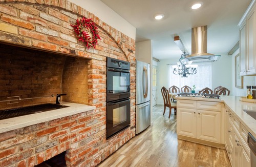 Marina House | Charming Vacation Home