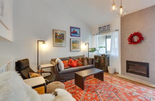 Angel Fire House | Chic Angel Fire Condo: Walk to Ski Resort!