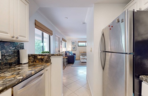 Juno Beach Apartment | Chic Coastal Apartment | Near West Palm Beach | 100’ to Juno Beach