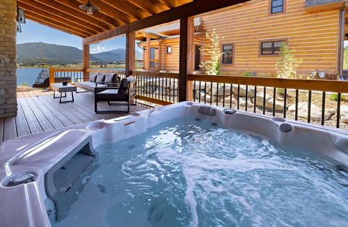 Estes Park Cabin | Chic Lakefront Cabin - Best Views! Jacuzzi, Two Patios, Indoor/Outdoor Fireplace