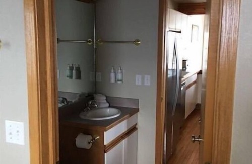 Woodmoor Resort | Christmas in Breckenridge! Dec. 22-29 2 units with lock off and garage!