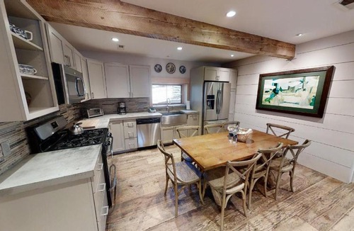 Red River House | Chula Vista Cabin