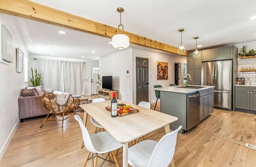 North Park Hill House | City Park Modern Escape. 5 Bedroom Family & Pet Friendly