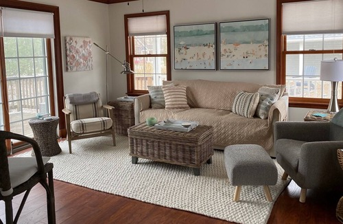 Chippewa Lake House | Clean, Cozy Lake House For An Upscale Stay