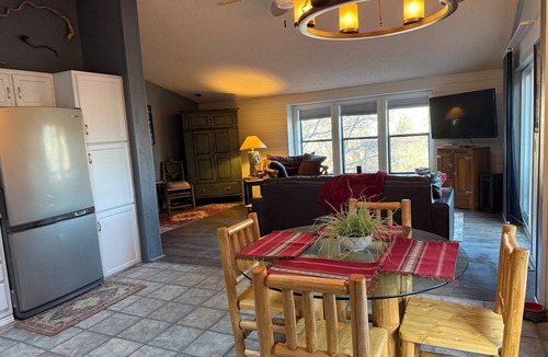 Glenwood Springs House | Cleaned & Sanitized! Beautiful River Views!