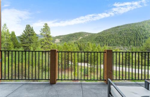 Lakeside Village Apartment | Clearwater Lofts #205 Building 3 : 2