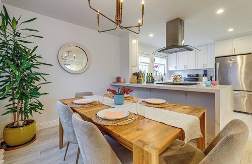 North Redondo House | Close to Shore, Malls & SoFi! Redondo Beach Home