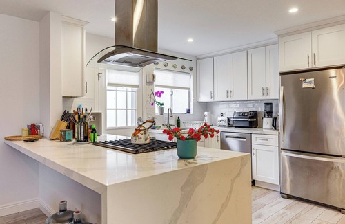 North Redondo House | Close to Shore, Malls & SoFi! Redondo Beach Home