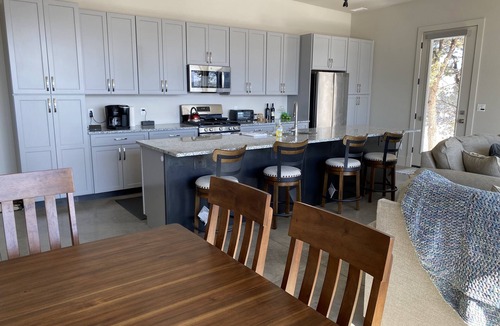 Loghill Village House | Close to Telluride! Discounted! Sits proudly 8,000ft above Ridgway & Ouray