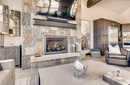 Peak 8 House | Closest to Gondola | Shock Hill Majestic | Views!