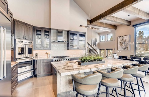 Peak 8 House | Closest to Gondola | Shock Hill Majestic | Views!
