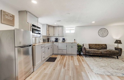 Colorado Springs Apartment | Cloud Ridge! Cozy Suite w Fire Pit & Game Area